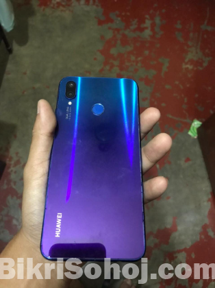 Huawei Nova 3i